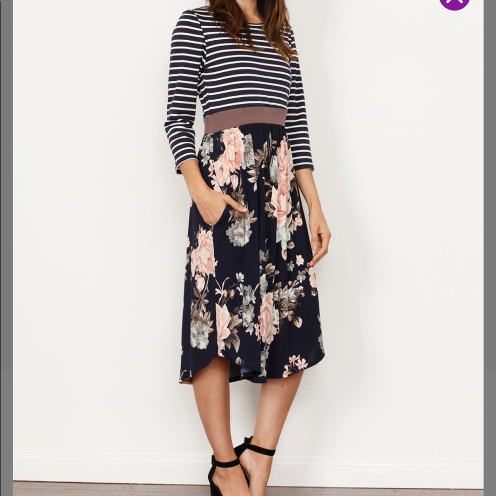 Size XL Navy Floral Midi Dress